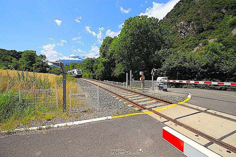 Un bien-être musarde en montagne : train Pau > Bedous en Pyrénées béarnaises.