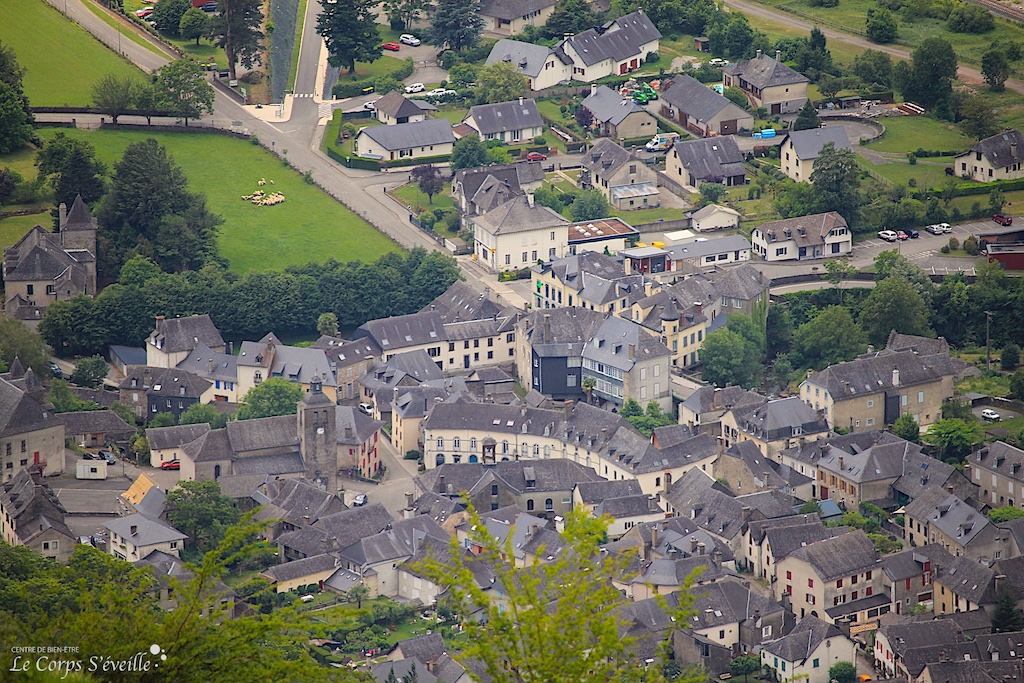 Bien-être dans un écrin : le Centre de bien-être est situé au centre de Bedous, Béarn en Pyrénées Atlantiques.